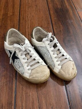 ShuShop White Sneakers with Silver Glitter & Black Star